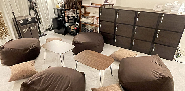 サロン内写真（コミュニケーションスペース）